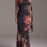Schwarzes Maxikleid mit einseitigem Träger und bedrucktem Chiffon