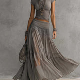 Ute™ | Elegantes Boho-Set mit Spitzen-Oberteil und Faltenrock in Grau