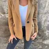 ROSIE | Lässige Jacke mit langen Ärmeln und Revers