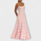 Kairi - Robe Maxi en Dentelle Florale Chic avec Bretelles Spaghetti