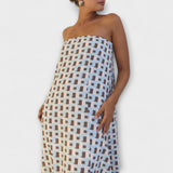 Hasel - Robe maxi géométrique unique à épaules dénudées