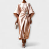 Robe longue en satin scintillant de luxe