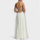 Kairi - Robe Maxi en Dentelle Florale Chic avec Bretelles Spaghetti