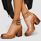 Ginevra - Hochhackige Schuhe mit mehreren Riemen und dicker Sohle