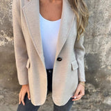 ROSIE | Lässige Jacke mit langen Ärmeln und Revers