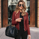 Rita | Schmale Jacke aus Lederimitat