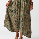 Aleta | Übergroßes Midi-Kleid mit Knopfleiste und Taschen