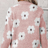 Judith | Floraler Kabelstrick-Pullover