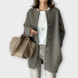 Verena | Oversized Strickjacke mit Druckknöpfen