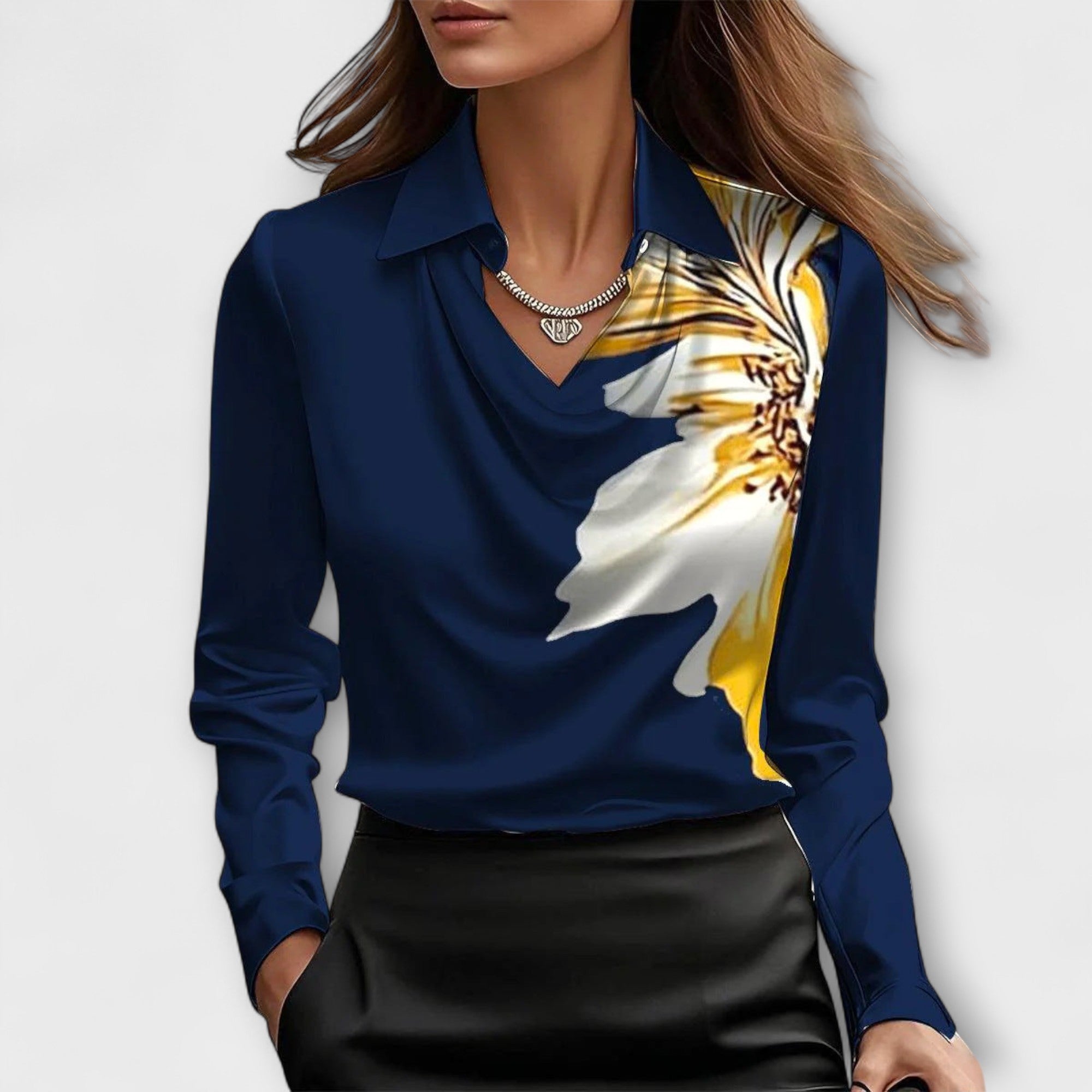 Meli - Blouse brillante avec col froncé