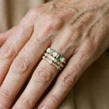 Bague Vintage avec Opale Blanche et Verte