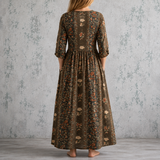 Honorine™ | Robe longue en lin à imprimé floral en panneaux sur fond sombre