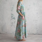 Rosaline™ | Robe longue en lin à grandes roses anciennes