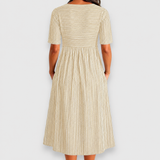 Cecily | Robe midi à rayures avec détails de boutons et poches