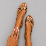Ginevra | Goldene Sandalen Eleganz im Sommer