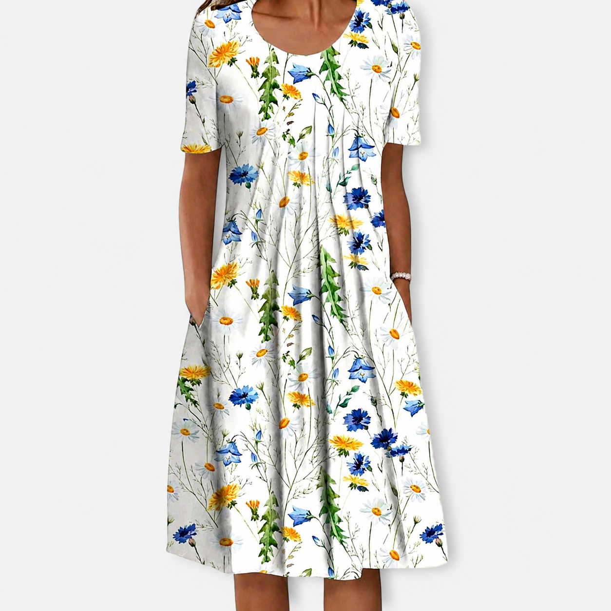 Emelie | Sommerkleid mit Wildblumen-Print und Frontfältelung