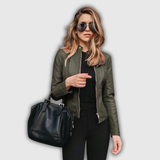 Rita | Schmale Jacke aus Lederimitat