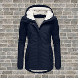 Waltraud | Plissierte Winterjacke mit Kapuze