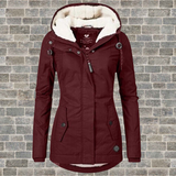 Waltraud | Plissierte Winterjacke mit Kapuze