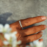Bague réglable en argent et émail peint à la main avec des marguerites