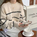 Gertrud | Klassischer Kabelstrickpullover