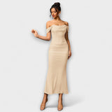 Ione - Robe Bodycon à Épaules Dégagées