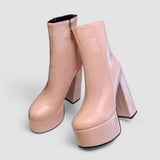 Carina - Stiefel mit super hohem Plateau für Charme und Selbstvertrauen