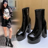 Carina - Stiefel mit super hohem Plateau für Charme und Selbstvertrauen