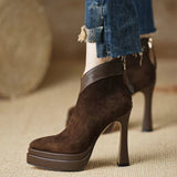 Dora - Stiefeletten mit modernem Stil, Komfort und Attitüde