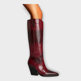 Stiefel mit Krokodil-Design und Eleganter Absätze