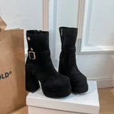 Amália - Urban-Stiefel mit Persönlichkeit und Selbstbewusstsein