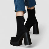 Olga - Stiefel mit modernem Stil und dem Komfort von Wildleder