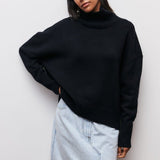 Gerda | Rollkragen-Kabelstrickpullover