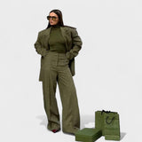 Ana - Elegantes Urban Outfit