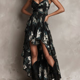 Schwarzes Bohemian Blumenmuster Unregelmäßiges Trägerloses Maxi-Kleid