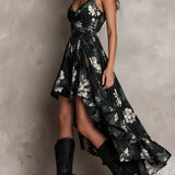 Schwarzes Bohemian Blumenmuster Unregelmäßiges Trägerloses Maxi-Kleid