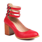 Casilda - Flache Sandalen mit Knöchelriemen und dicker Sohle
