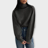 Emília - Eleganter Pullover mit hohem Kragen