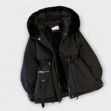 Bela - Élégante veste d'hiver Brévine avec col en fourrure