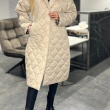 Kendall | Eleganter, figurschmeichelnder Wintermantel – Warm ohne aufzutragen, mit Leopard-Futter