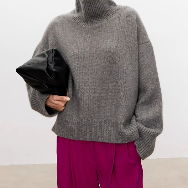 Anneliese | Rollkragen-Pullover aus Kabelstrick